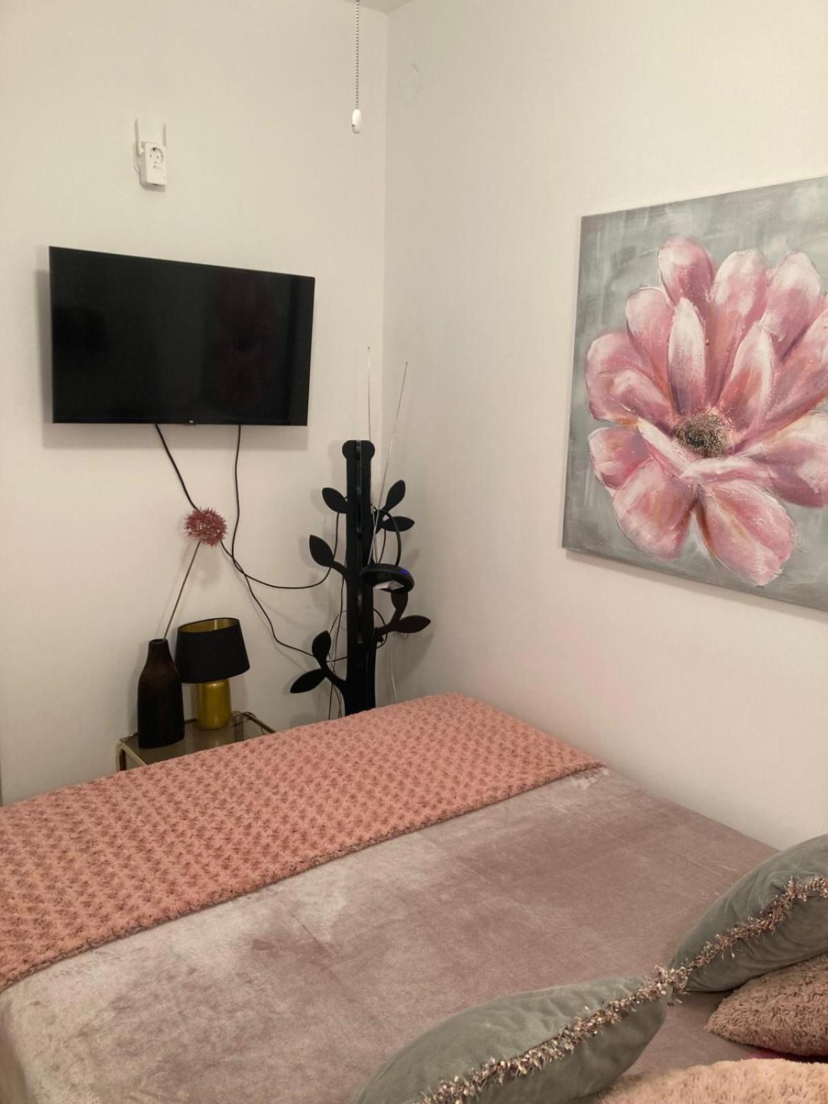 Apartments Lavandis 穆泰尔岛 外观 照片